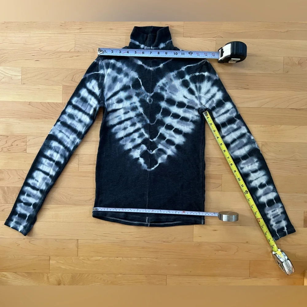 ✌️Psychedelic Groovy Long Sleeve Charcoal/White Tie Dye Free People/We The Free - Picture 6 of 15